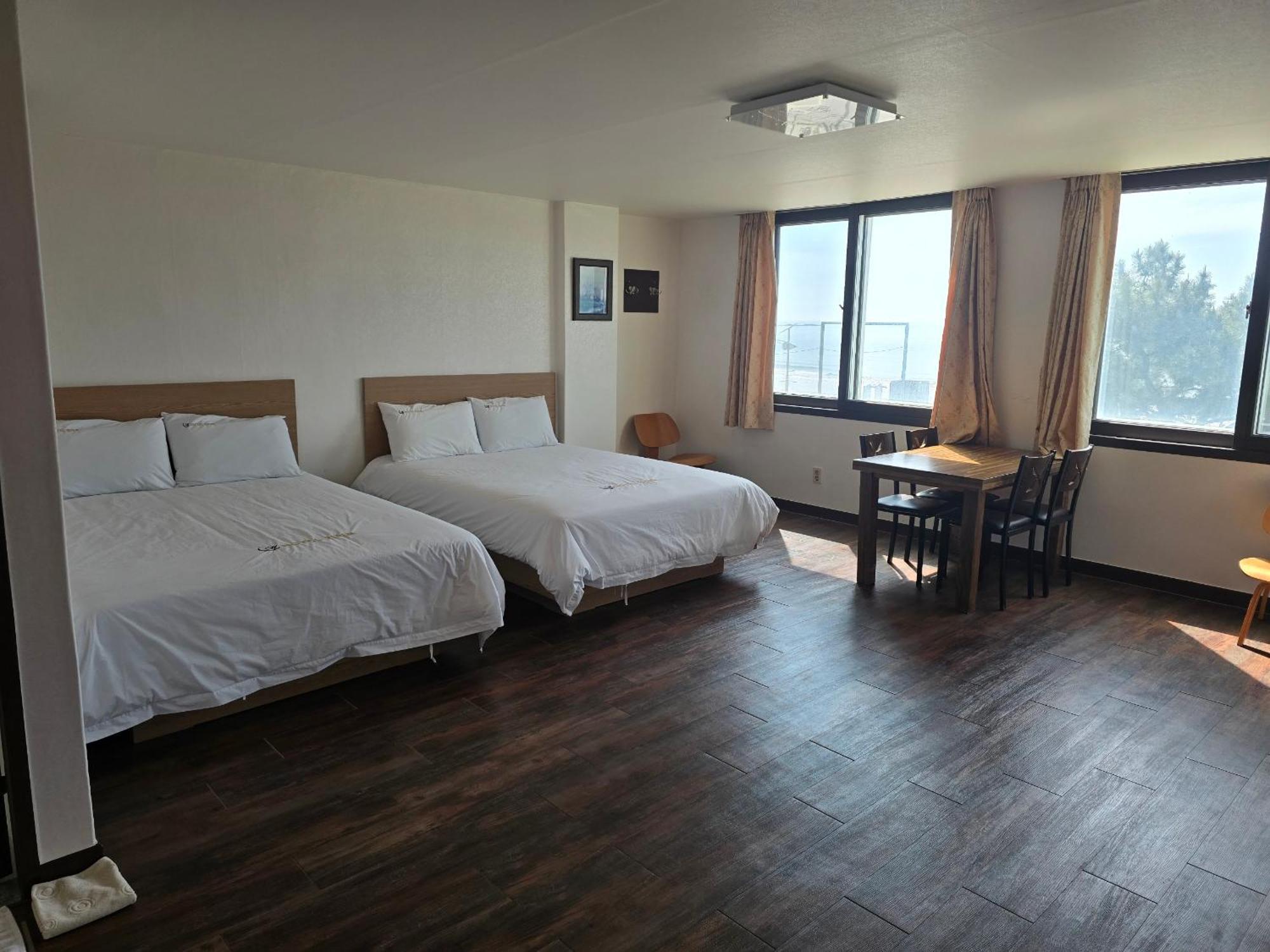 Hotel Mallipo Таеан Екстериор снимка