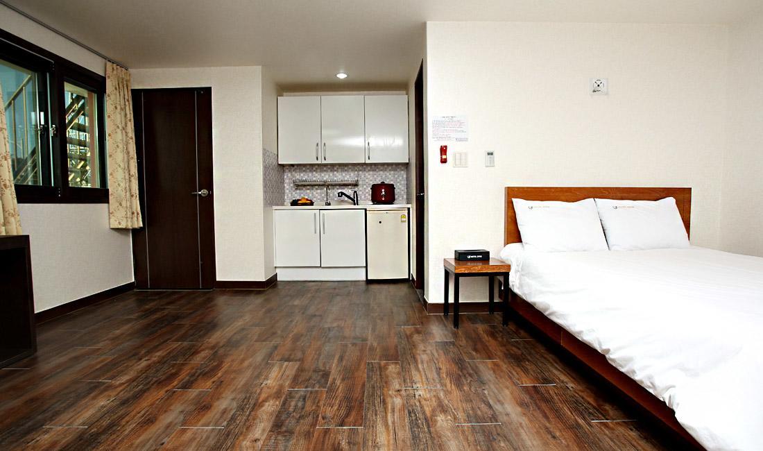 Hotel Mallipo Таеан Екстериор снимка