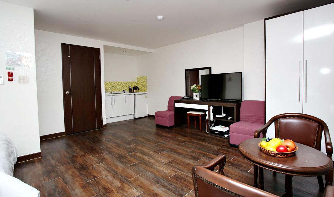 Hotel Mallipo Таеан Екстериор снимка