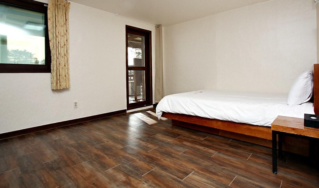 Hotel Mallipo Таеан Екстериор снимка