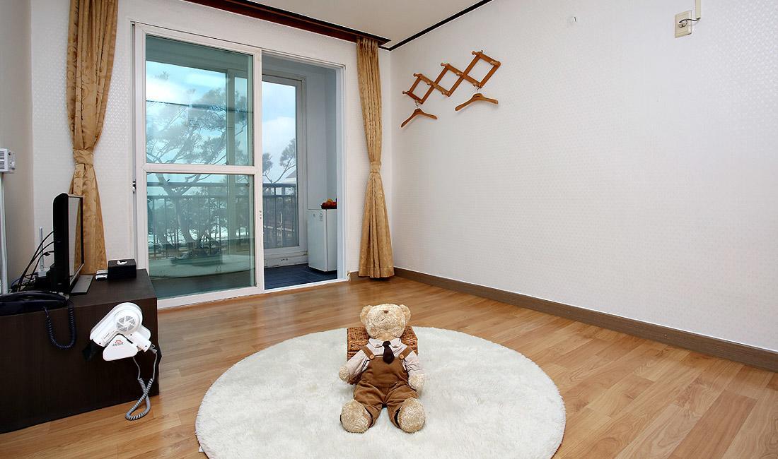 Hotel Mallipo Таеан Екстериор снимка